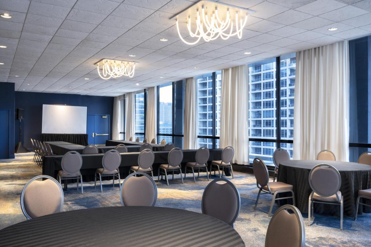 Voco Chicago Downtown - Riverwalk By Ihg Экстерьер фото