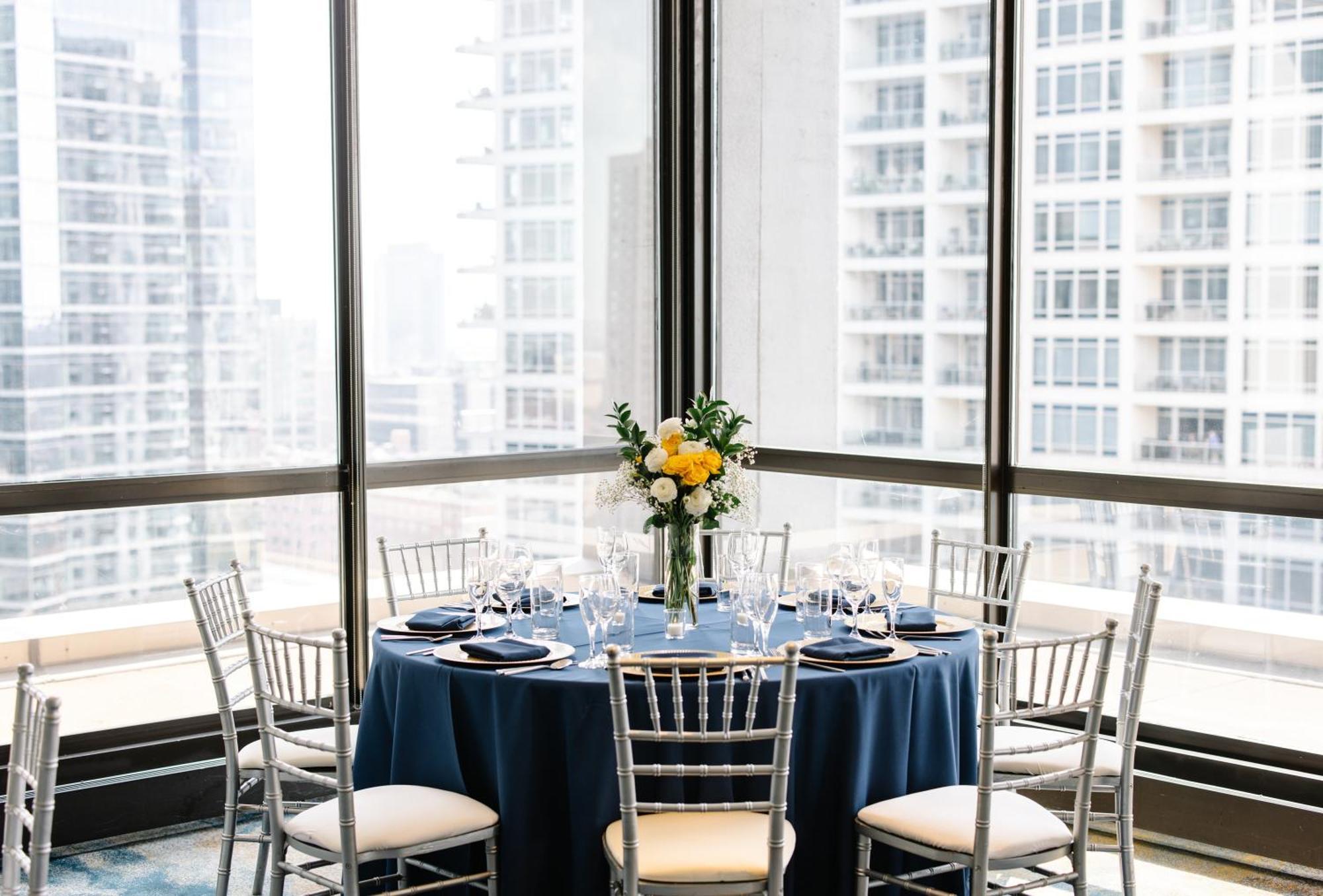 Voco Chicago Downtown - Riverwalk By Ihg Экстерьер фото